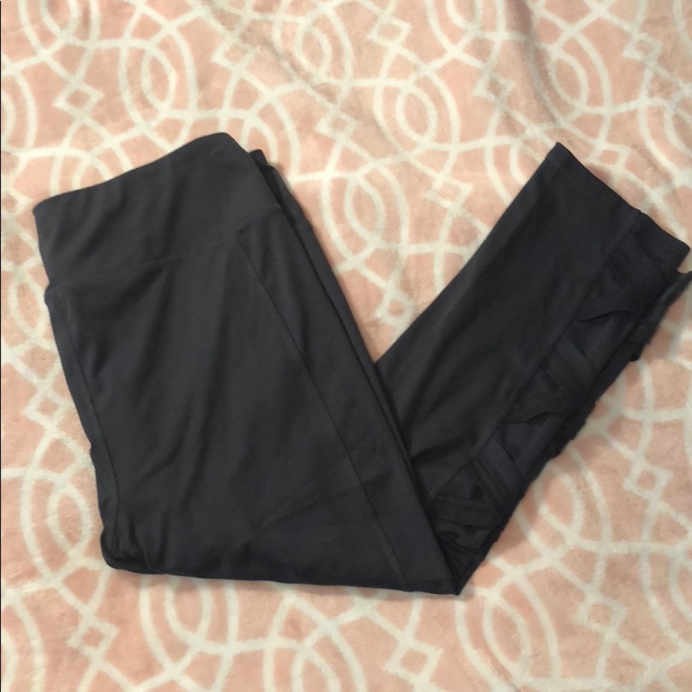 Crop leggings!